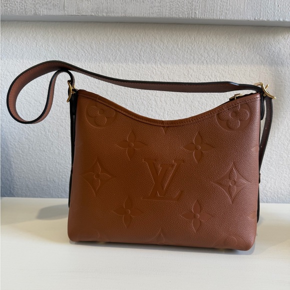 Louis Vuitton Tan Embossed Shoulder Bag - Picture 2 of 11